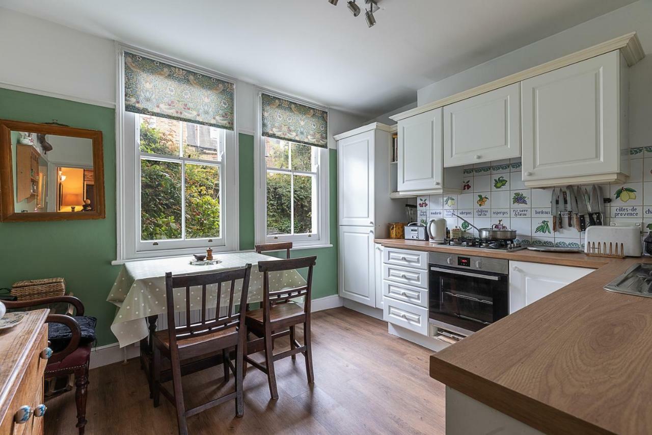 דירות לונדון Joivy Splendid Flat With Garden Near Battersea Park מראה חיצוני תמונה